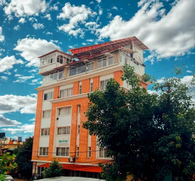 Deepjyoti Inn Hotel in zona Access Education Network Consultancy
