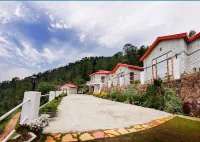 Village Live In Resort, Chail Hotels in Chail
