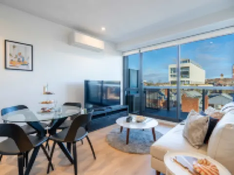 Hawthorn 1BR Apt - Close to Swinburne University 霍索恩區酒店