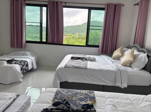 Phu Man Mhok KhaoYai