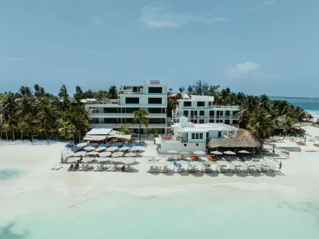 Chichis and Charlies Отели в г. Исла-Мухерес