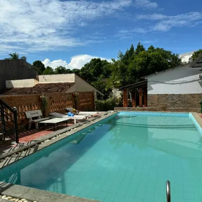 Minh Vuong Bungalow Hotels near Duong To