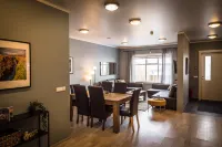 Bakki Apartments & Hostel