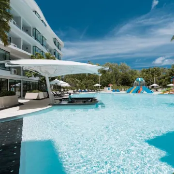 La Vita Rawai 1 Bdr Roof Pool