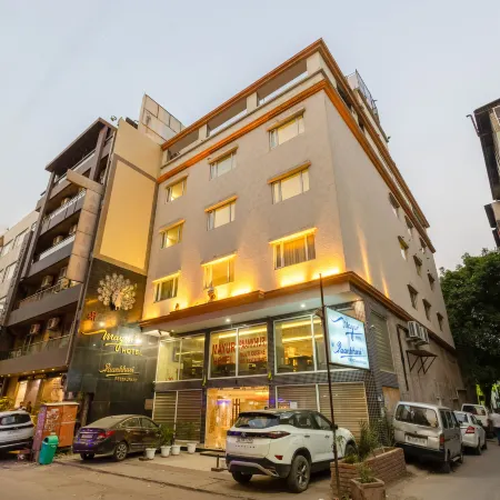 Hotel Mayur Отели рядом с достопримечательностью «Рынок Садар-Базар»