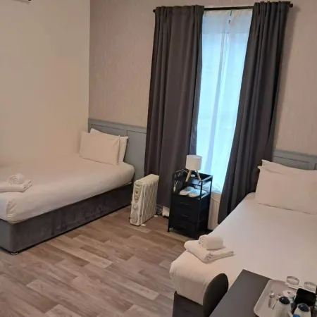 Saint  Annes Отели в г. Дублин
