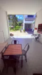 The little house - Bãi đậu xe