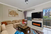 Perfect10 Sandton Apartments at Westpoint - Pet friendly