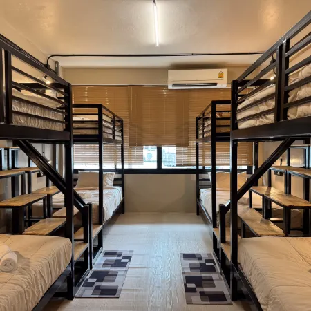 Good Night Hostel.