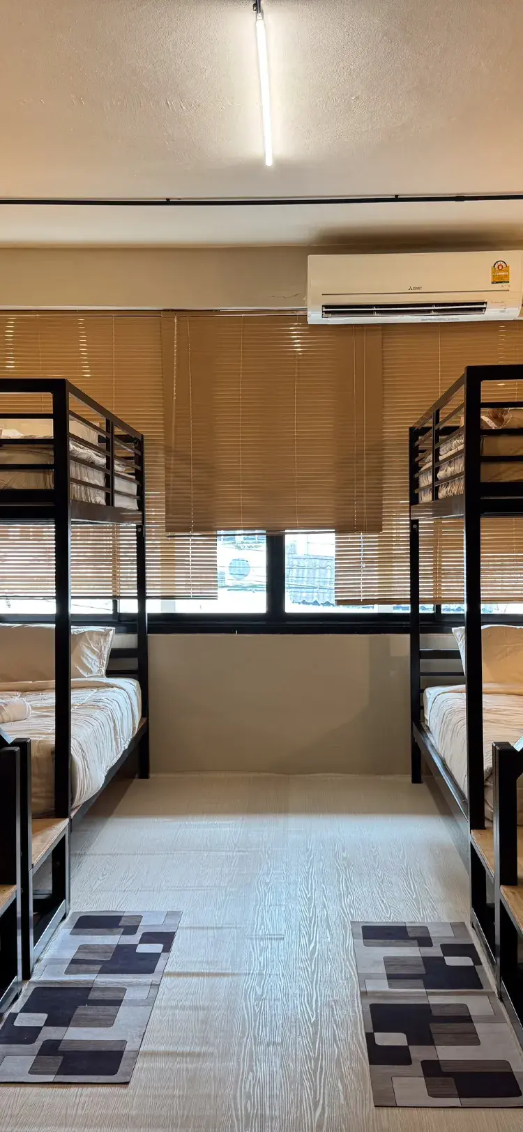 Bed in 8-Bed Dormitory Room (Mixed Gender)