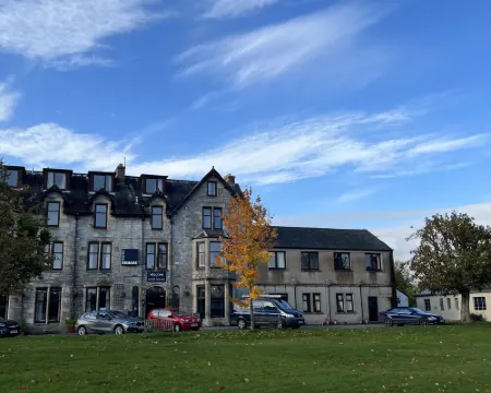 Hotel Square Hotels in Ballindalloch