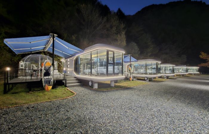 galaxy x hotel type caravan glamping&pension
