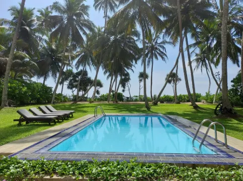 Ranna Beach House - Your own haven by the beach