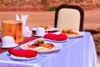 Samburu Elephant Lodge - Inside Samburu National Reserve - breakfast
