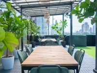 CANOPYPROPERTIES 布恩迪地鐵站（Buendia MRT Station）附近的飯店