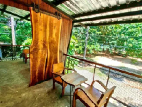 Yo's Corner : Co-working Space (Kohmak) マーク島のホテル