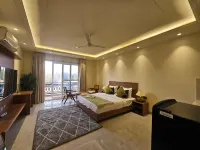 Dwellr Luxury Stays