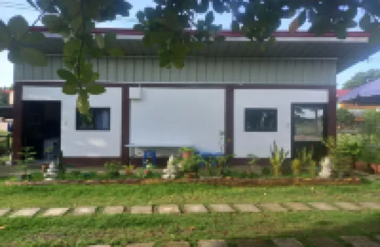 Seven Waves Beachfront la Union 酒店