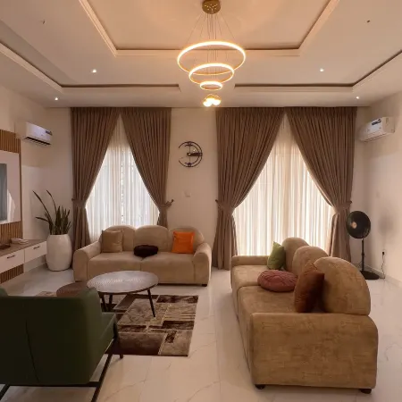 Mauxworth Homes and Apartments