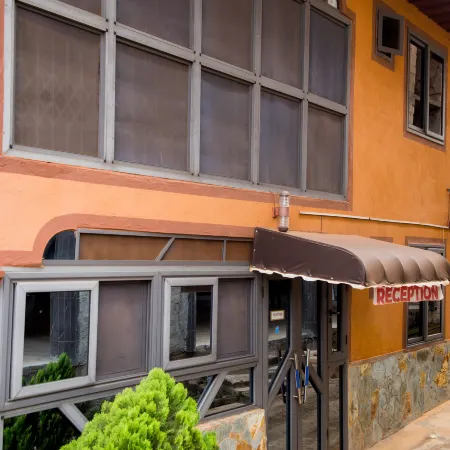 Wanzy Guest House