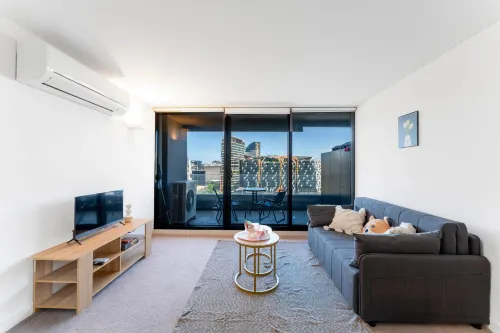 Prime CityView - Steps from Southern Cross
