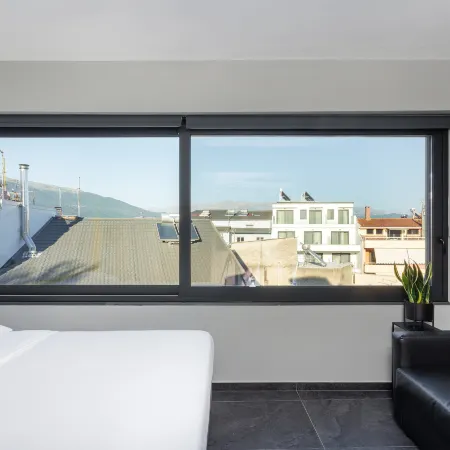 THE URBANIST •inner city residences•