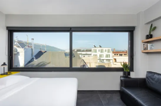 THE URBANIST •inner city residences• Hotels in 