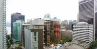 Spacious 2 bed 2 bath located in Downtown Vancouver. - Condos