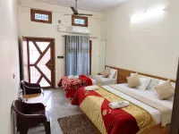 Paramjyoti HomeStay - بيت ضيافة