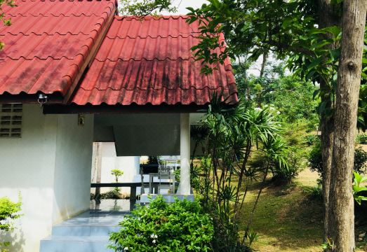 룽요드 게스트하우스