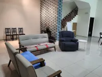 Greenlane98 @ 4Rooms / 5 Bathroom / 21 Pax Hotel di Jelutong