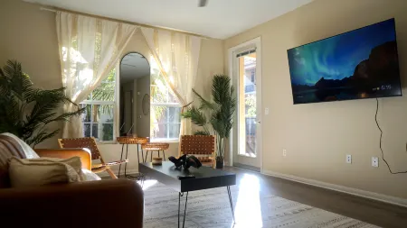 Luxury Haven Steps from Santa Ana Zoo & Cultural Gems