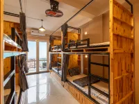 Hanoi Central Pod Hotels near Gia Lam