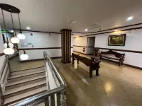 Rossa Hotel Hotels near Clark Museum