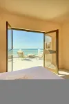 Wander Surf House - balcony