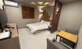 Gyeryong Hotel STAY318