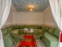 Riad Jabador De Marrakech Hotels near Daoudiate