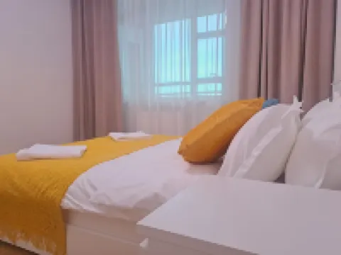 Central Ulaanbaatar | Walk to Chinggis Square | Modern 1BR Apt Hotel berhampiran Mongolian Military Museum