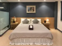 303 Casa Sienna, Real Suites - Condos