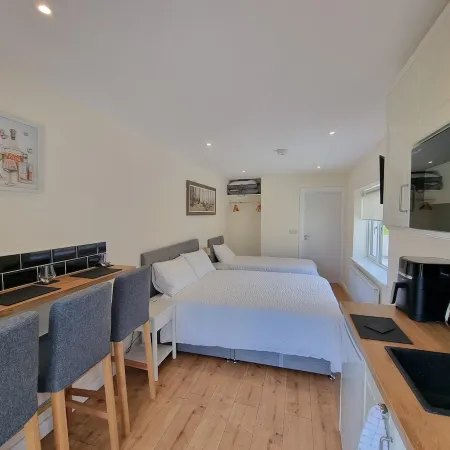 Misty Bay Lodge