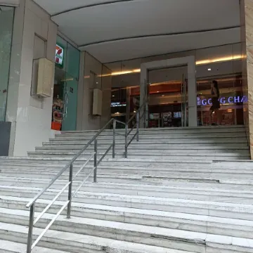 Thompson Suites High Street (Fort Victoria)