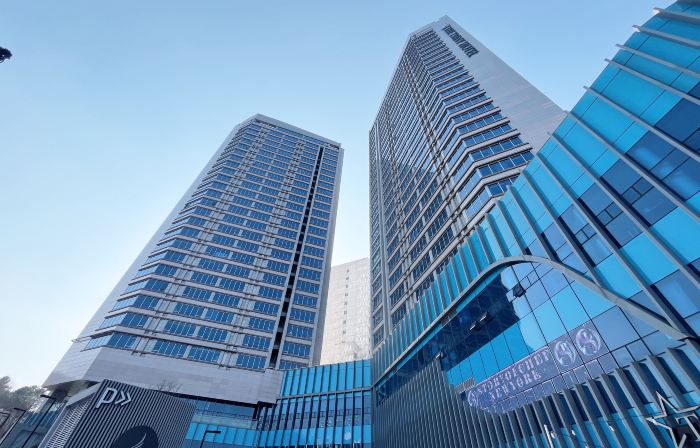 龍仁特麗尼酒店