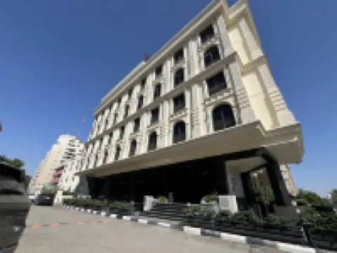 Al-Jadryah Palace Hotels in 