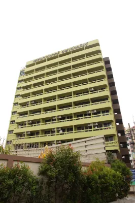 Petch Tower Ekkamai Hotels in Bangkok