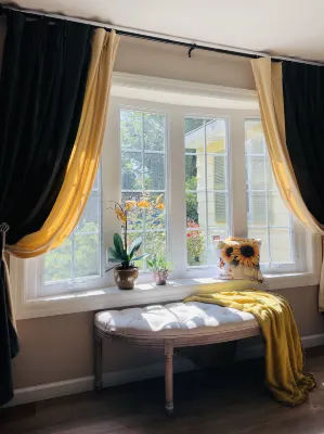 Elegant 3BR/2BA House in the Heart of Princeton + Free Parking