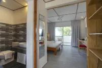 Dive Spot Asia & Brumini Beach Resort Hotels in Boljoon