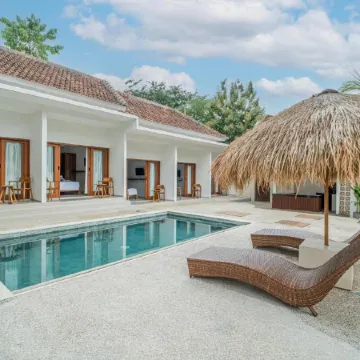 Albe Retreat Balangan Managed by Manara Отели рядом с достопримечательностью «Унгасан»