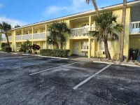代託納比奇1號一室公寓汽車旅館 鄰近Beach at Daytona Beach的酒店