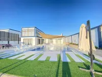 Selena Villa - bar