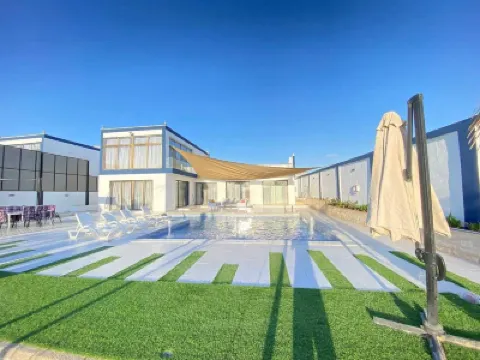 Selena Villa فنادق في 